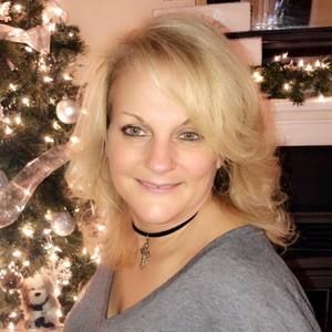 Meet your Posher, Michele